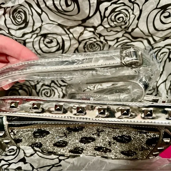 Betsy Johnson Rhinestone Skull Purse - Picture 3 of 8